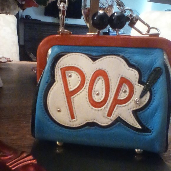 BRIGHTON CROSSBODY KISSLOCK POP HEART LEATHER BAG - Picture 2 of 8